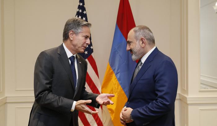 Армения «замораживает» членство в ОДКБ и дрейфует на Запад