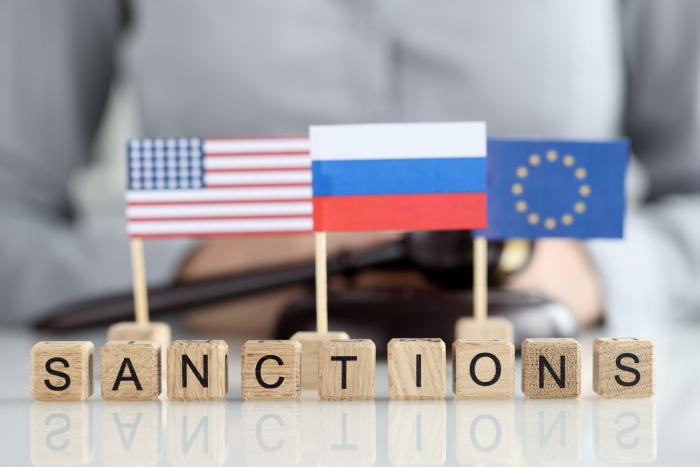 США вынуждено корректируют санкционную политику в отношении России США вынуждено корректируют санкционную