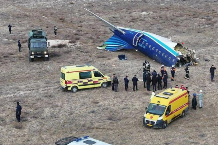 В истории с катастрофой самолёта авиакомпании Azal торчат британские и украинские «уши» В истории с катастрофой самолёта