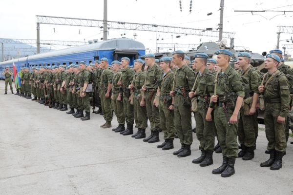 Белорусские десантники прибыли к месту учений