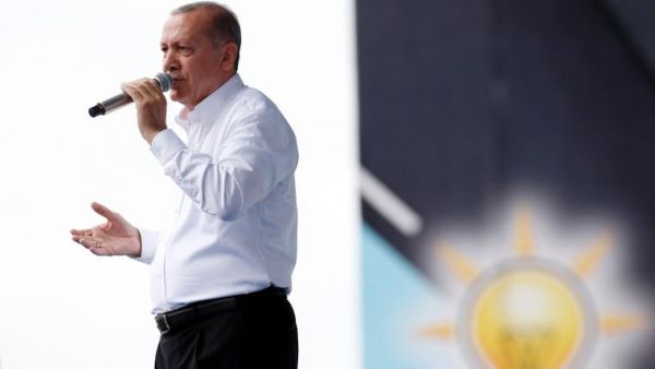 Р. Эрдоган на митинге сторонников