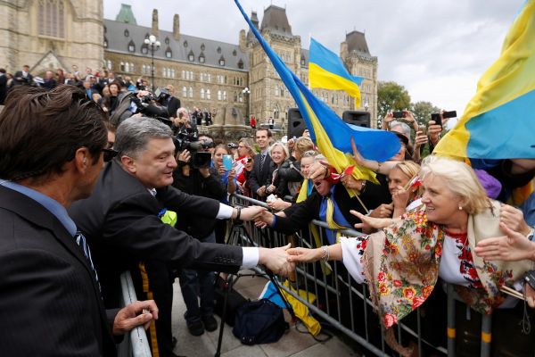 Украинская диаспора в Канаде горячо приветствует Порошенко