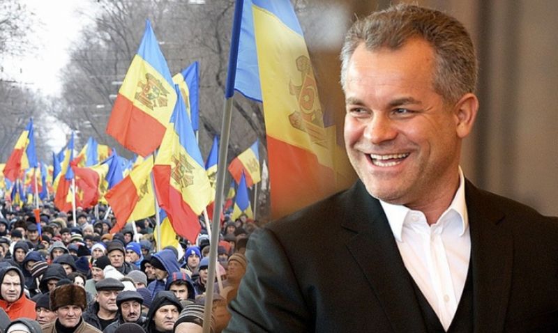 Влад Плахотнюк после парламентских выборов 2014 года, получив 19 мандатов для ДПМ, сумел сформировать и правящую коалицию, и правительство Молдовы
