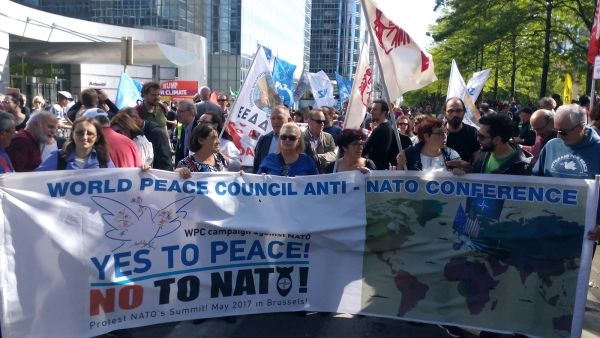 Протесты против НАТО в мире