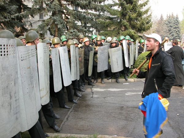 Беспорядки в Молдове, 2009 год
