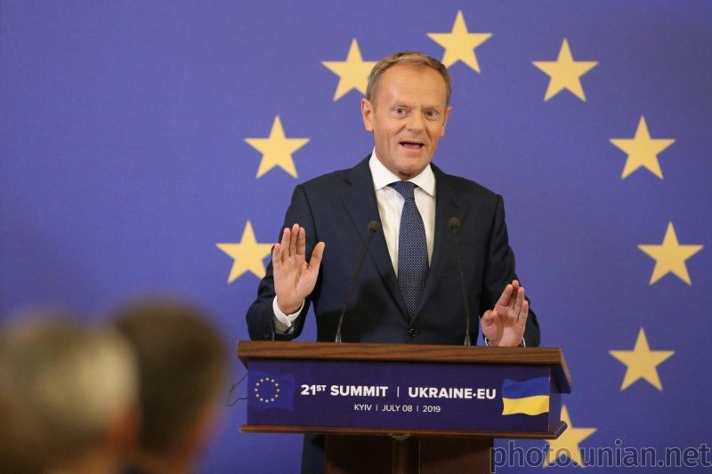 Туск на саммите Украина – ЕС рассказывает о своих «маниакальных наклонностях»