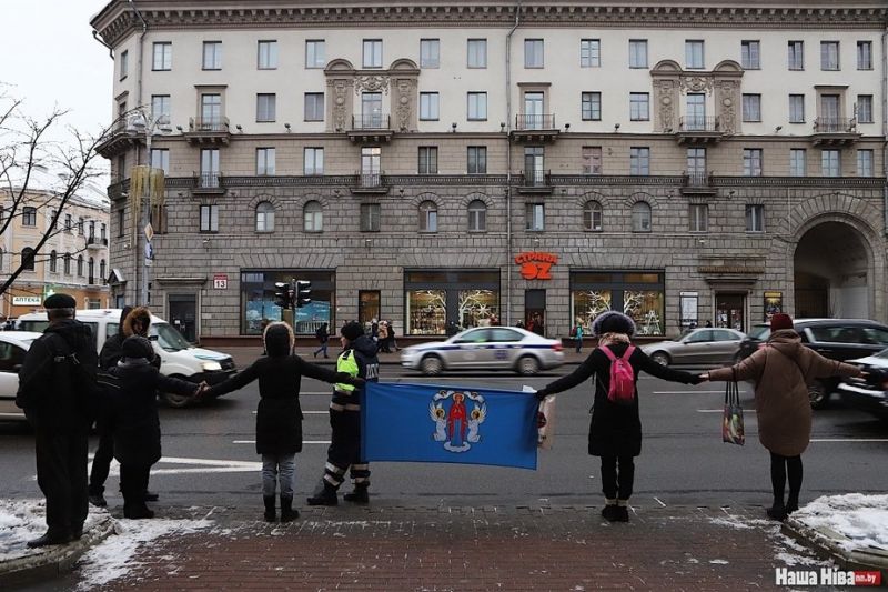 «Живая цепь» в Минске тоже оказалась немноголюдной