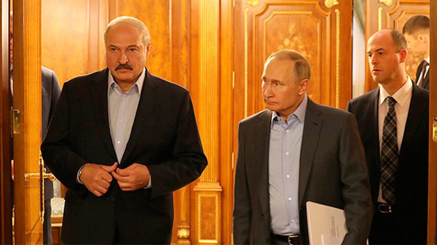 В.Путин и А.Лукашенко в Сочи 7 февраля.
