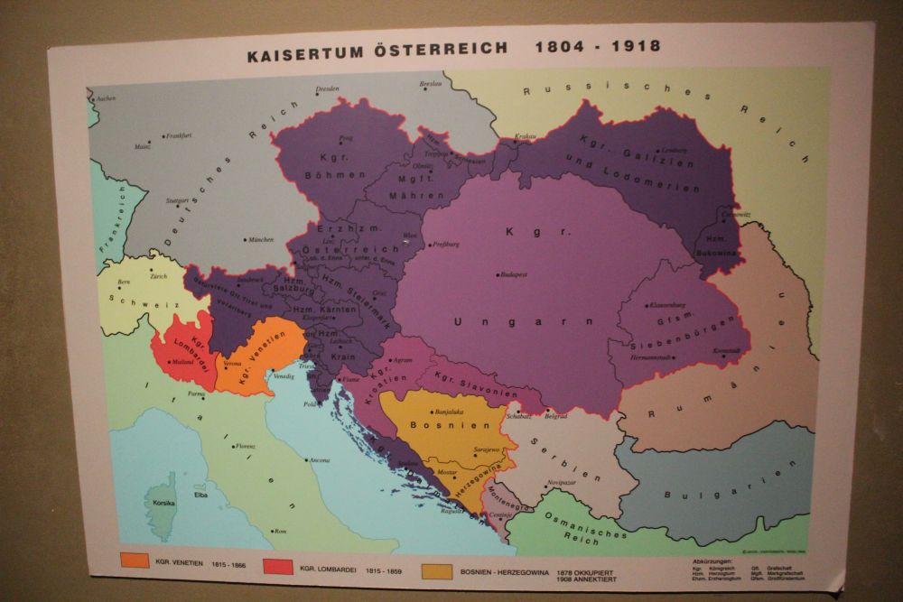 Королевство Венгрия в составе Австро-Венгрии значительно превышало территорию нынешней республики