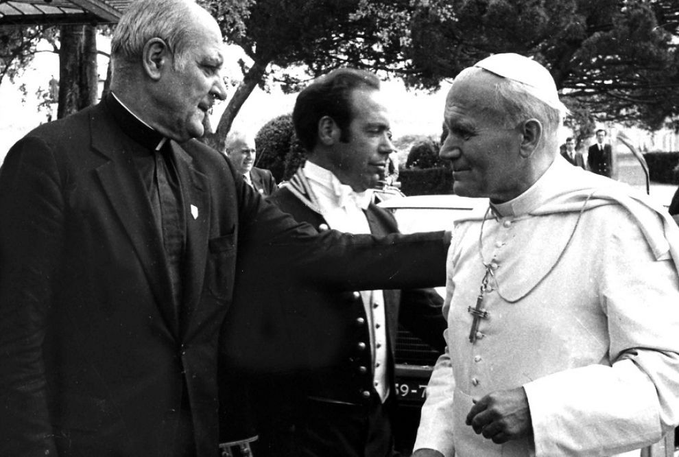 Много лет финансами Ватикана рулил американский кардинал Пол Марцинкус