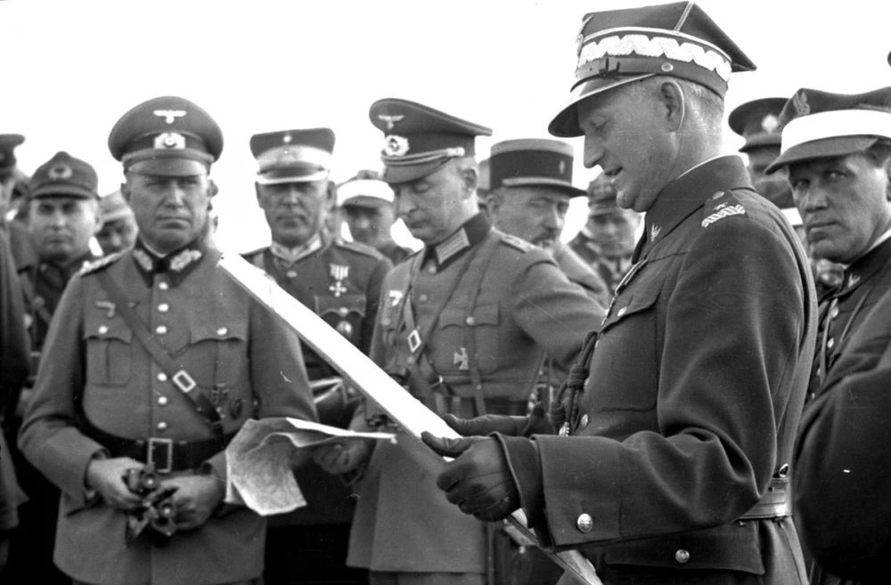 Немцы и поляки делят Чехословакию, 1938 год