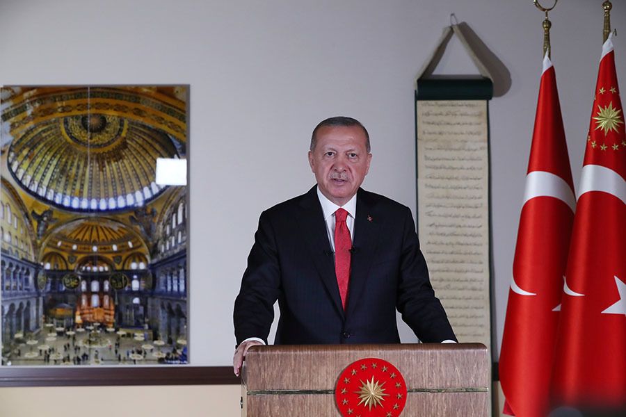 Р. Эрдоган объявляет о своём решении