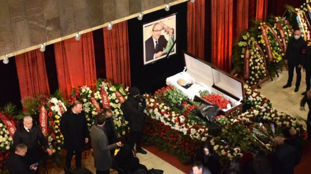 Похороны Кернеса новили всенародный характер