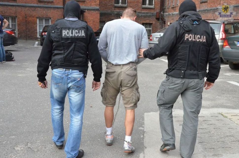 Польская полиция задерживает украинского преступника