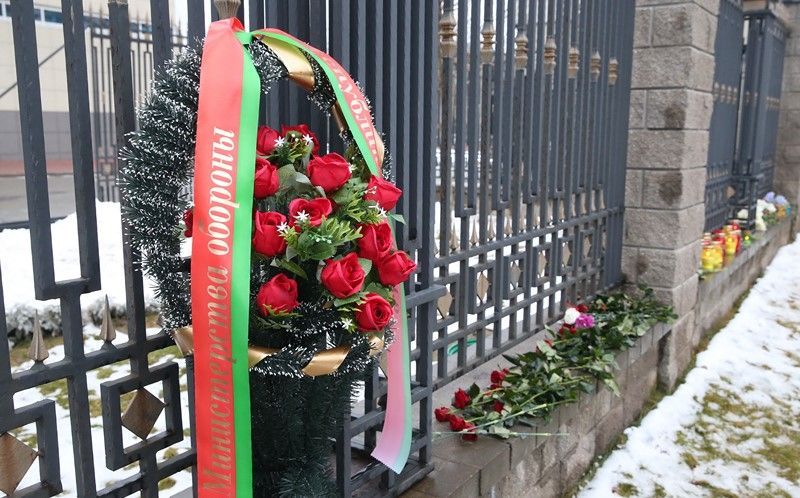 Беларусь скорбит. День траура в Беларуси. Лукашенко объявил траур.