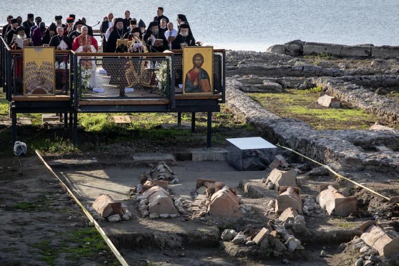 Экуменический молебен на месте первоначальной базилики в Изнике, в которой проходил Никейский собор – мало «званых», одни «избранные», 28 ноября 2925 г.