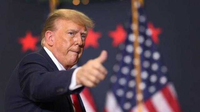 Трамп приветствует победу Навроцкого