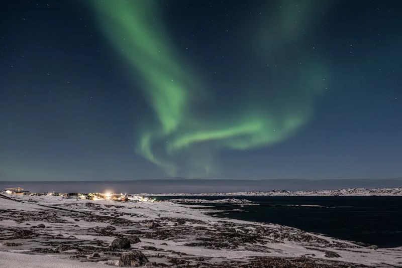 Северное сияние над Гренландией в январе