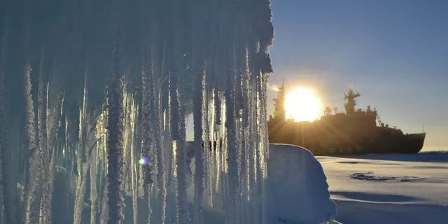 Где-то в Арктике