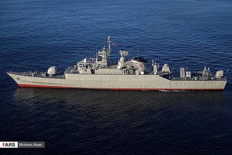 Иранский фрегат IRIS Alborz в составе флотилии кораблей вошёл в Красное море