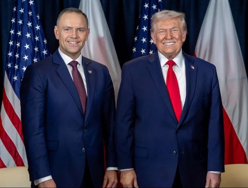 К. Навроцкий и Д. Трамп