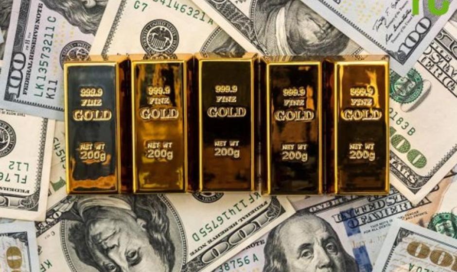 Золото возвращается в мир денег и готово сразиться с долларом США