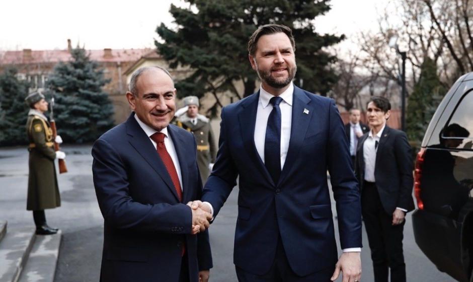 9 февраля вице-президент США Джей Ди Вэнс прибыл с рабочим визитом в Ереван, после чего отправился в Баку