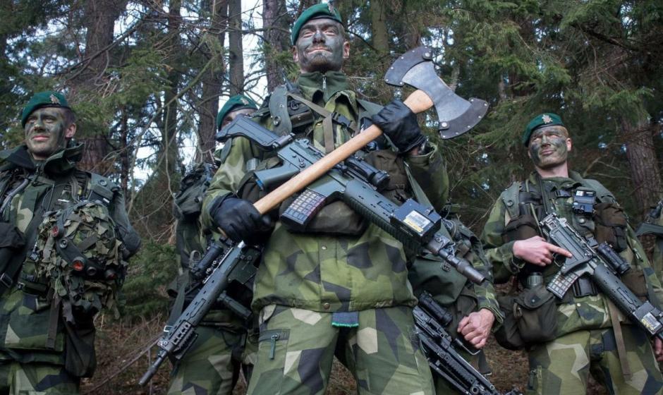 Швеция тратит миллиарды на «тотальную оборону» вслед за Финляндией