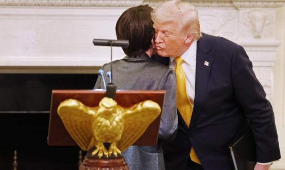 Встреча Такаити с Трампом в Белом доме была весьма экстравагантной