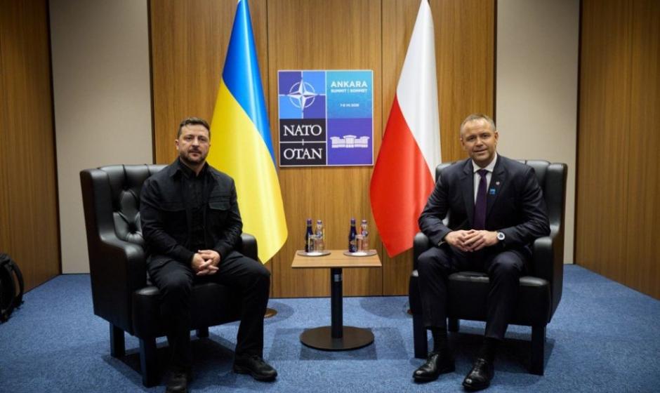 Президенты Украины и Польши Зеленский и Навроцкий