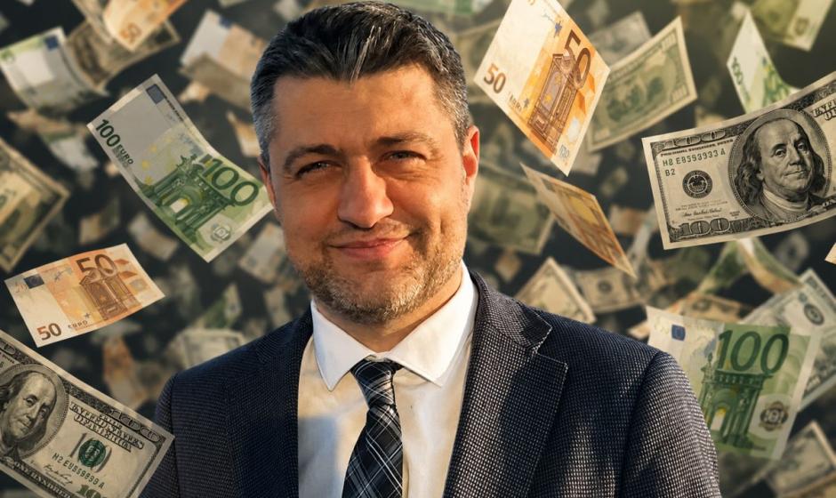 Вернувшийся в Киев посол Сергей Нежинский заявил, что может быть убит по заказу главы МИД Украины