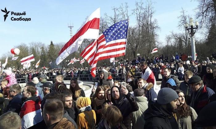 День воли-2018 в Беларуси прошел под флагами Белорусской Народной Республики и США