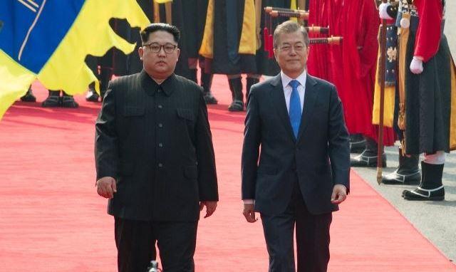 Главным итогом двусторонней встречи лидера КНДР Ким Чен Ына и президента Республики Корея (РК) Мун Чжэ Ина 27 апреля в Пханмунджоме стало намерение объявить до конца текущего года об окончании корейской войны (1950-53) и подписать мирный договор.