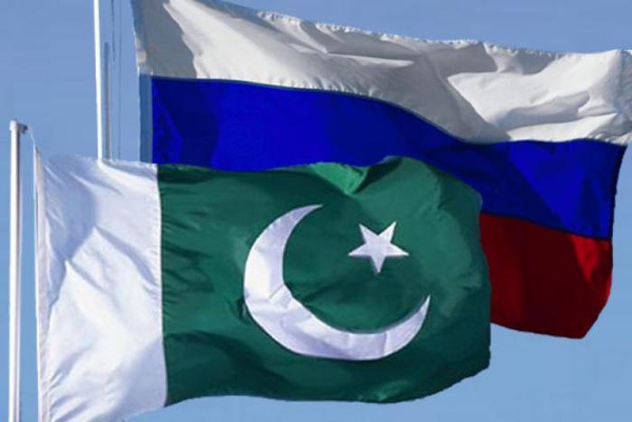 Потепление отношений Исламабада и Москвы происходит на фоне кризиса отношений России и Запада. Пакистан заметно удаляется от Соединённых Штатов. Исламабад испытывает дефицит доверия к Соединённым Штатам, поскольку Вашингтон пытается строить политику...