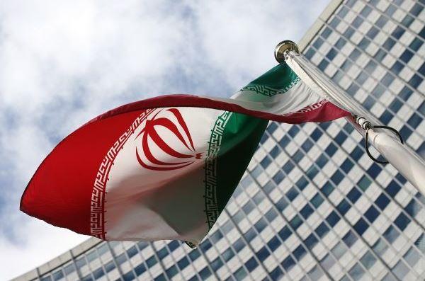 Министр финансов Франции Брюно Лё Мэр призвал европейские страны противостоять политике США в отношении Ирана.