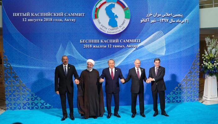 12 августа в ходе встречи в казахстанском городе Актау президенты России, Казахстана, Ирана, Азербайджана и Туркмении подписали Конвенцию о правовом статусе Каспийского моря.