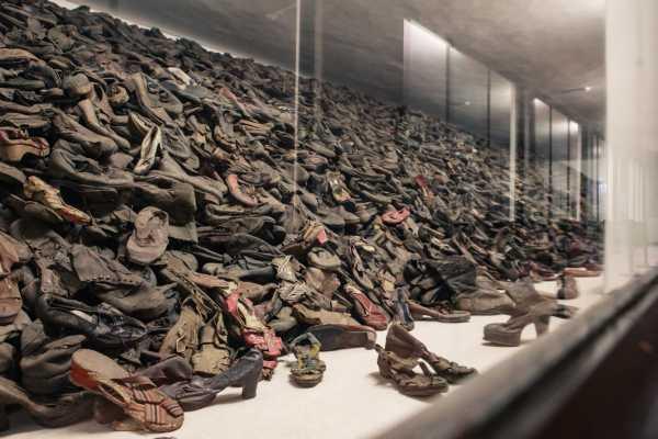 Обувь из лагеря смерти Освенцим