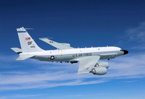 США не прекращают разведывательные полёты у границ России