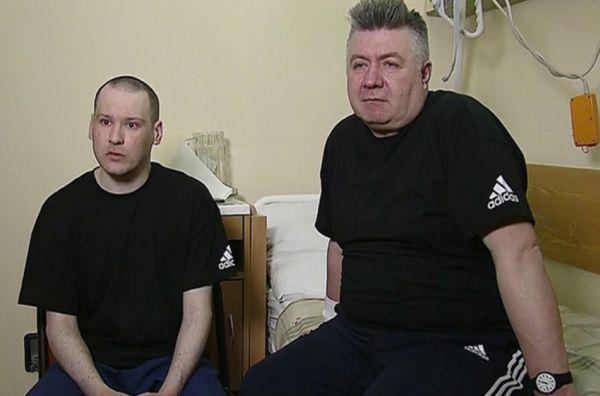 Спасённые молдавские лётчики Лионель Буруянэ и Михай Крихан