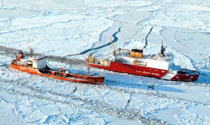 Американцам в Арктике мешает «тирания расстояния»