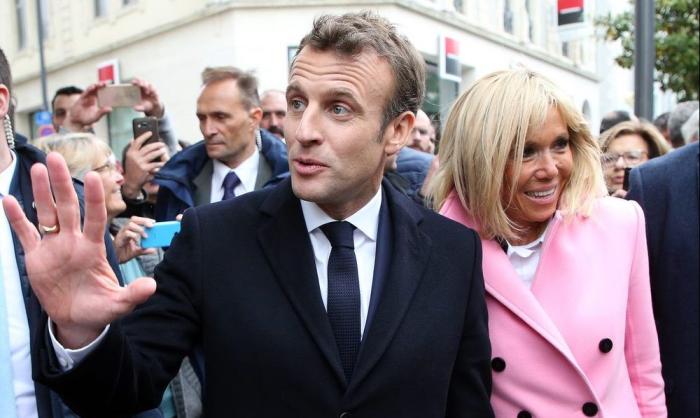 Президент Франции Макрон и его жена