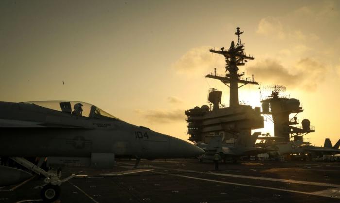 Американская армада в Персидском заливе ждёт сигнала к нападению на Иран