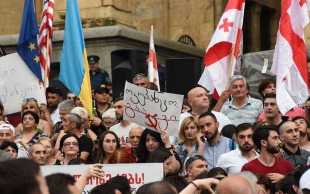 Противостояние в Тбилиси