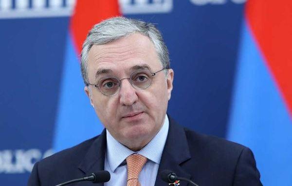 Пресс-конференция министра иностранных дел Армении Зограба Мнацаканяна