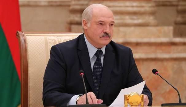 5 декабря президент Белоруссии Александр Лукашенко выступил во Дворце Независимости перед депутатами старого и нового созыва