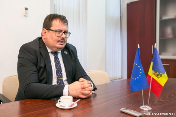 Посол ЕС в Кишинёве Петер Михалко