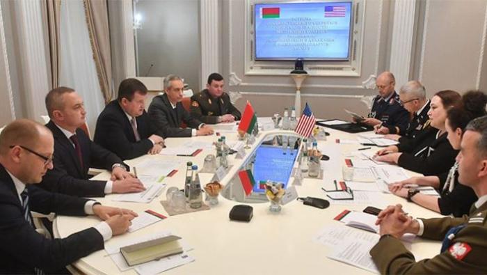 Встреча госсекретаря Совбеза Беларуси Андрея Равкова и военных атташе США, Германии и Польши
