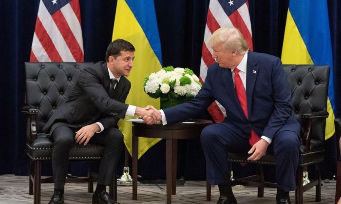 Президенты Украины и США Владимир Зеленский и Дональд Трамп