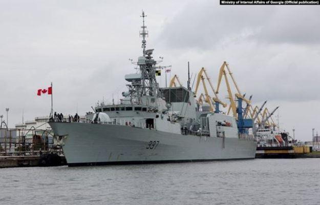 Корабли НАТО вошли в порт Грузии