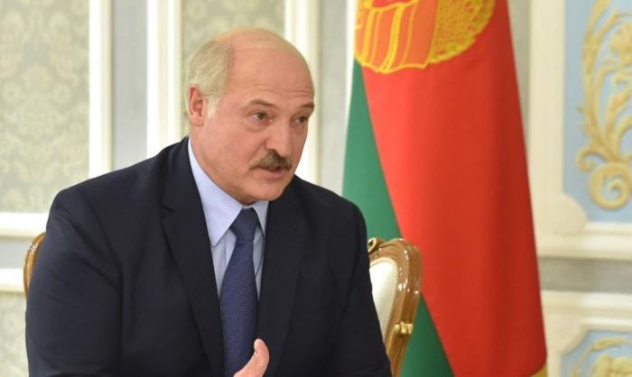 Президент Беларуси Александр Лукашенко коронавируса не боится